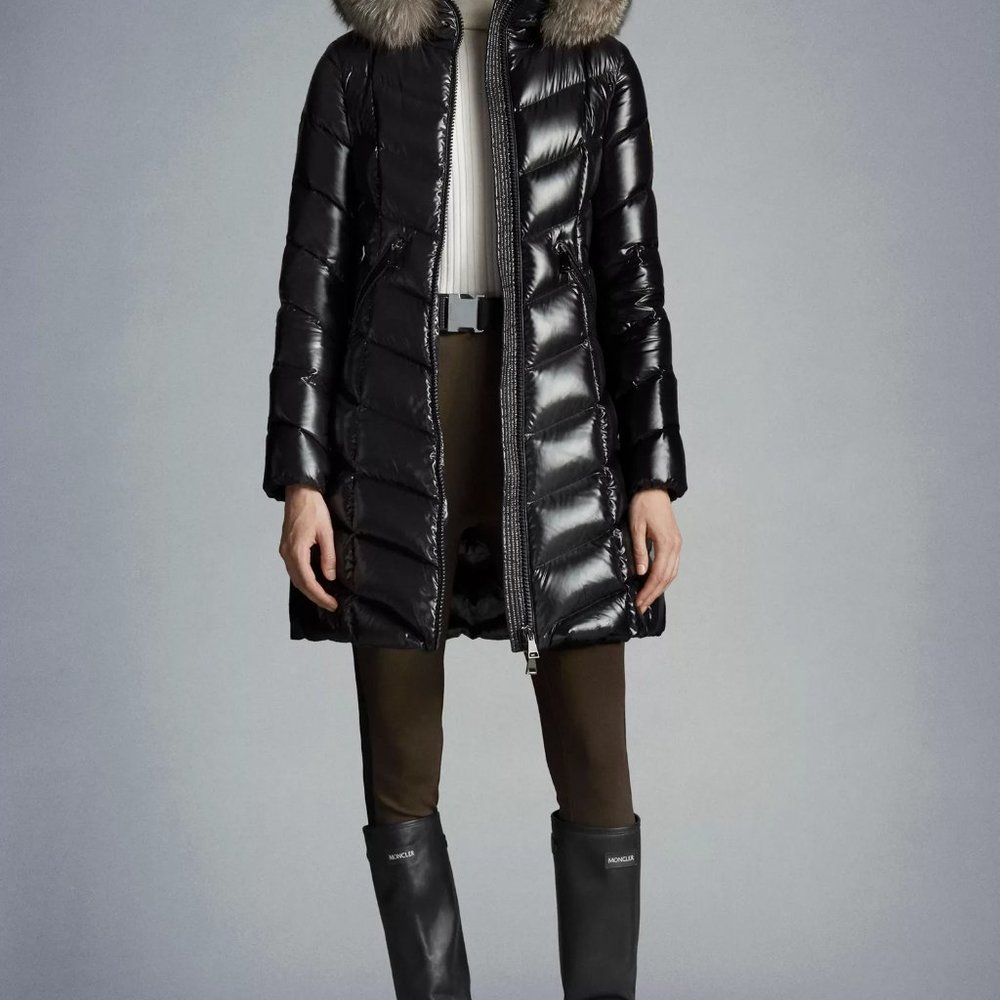 NWT Women's Moncler Fulmarus Jacket w/ Fur Hood, Black. Size 2 (US Medium).
